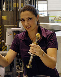 Vanessa K. Peterson, Australian Nuclear Science and Technology Organisation